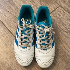 Adidas Soccer Cleats, Women’s size 8. Used good condition. White and teal.